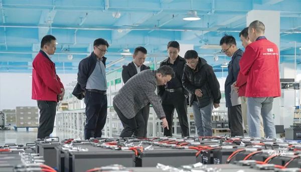 合肥工业大学、博鳌电器、古瑞瓦特领导一行莅临亿昇达调研交流
